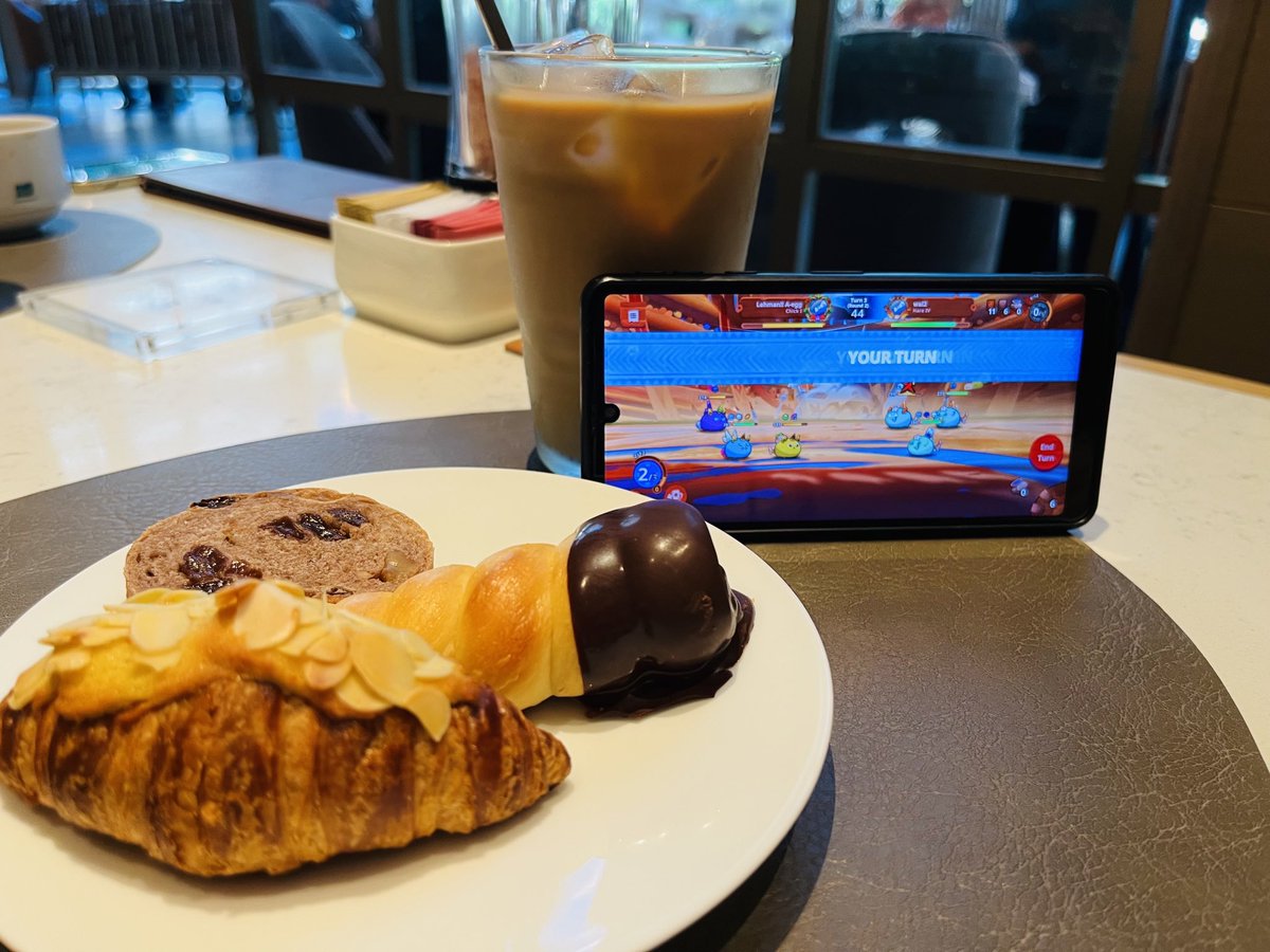 0358kuribon's tweet photo. Your turn 🥐☕️
#AxieInfinity
#AxieOrigins
#AxieArtGallery
#ウェスティンホテル東京 https://t.co/cJa1MWtMLJ