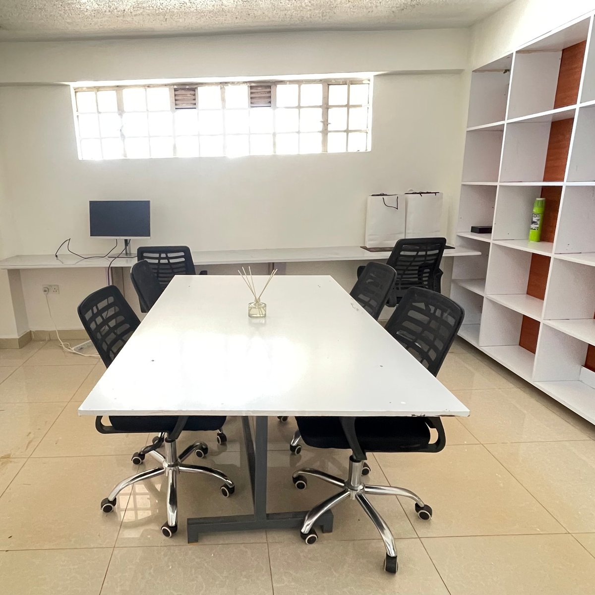_lennoxomondi's tweet photo. We’ve brought Reduzer School’s fees down from KSh 16,000 to KSh 10,000/month. We’ll work with sponsors and partners to bridge the gap.

One year of software development. Full-time. Online or Onsite. Beginners are welcome.

We start on Monday