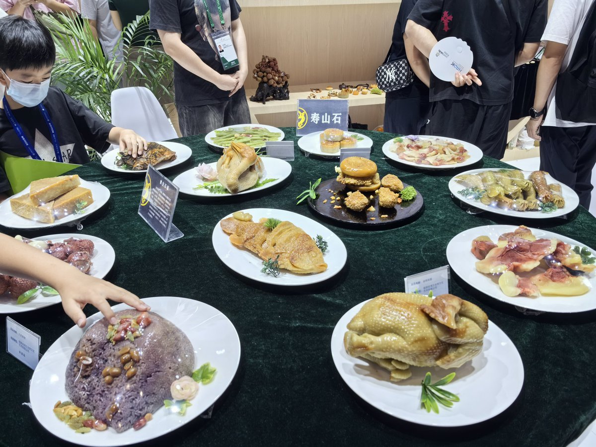 wangpu02 tweet picture