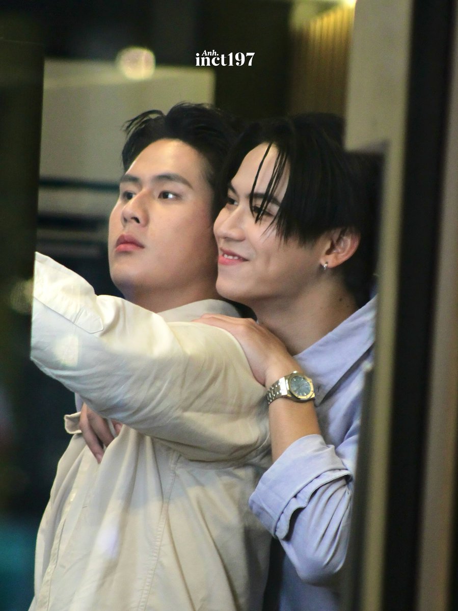 4x1wnst's tweet photo. ใครรีภาพนี้ขึ้นมา 😭😭

- กลับมาได้ไหม ในหัวใจเหมือนเคยเสมอ 
ตรงที่เดิมยังวางภาพเธออยู่ตรงที่มุมนั้น
เพราะฉันจะรอเธอให้เธอวนกลับมา - 🩵🤍 https://t.co/CyIUWMlh6A