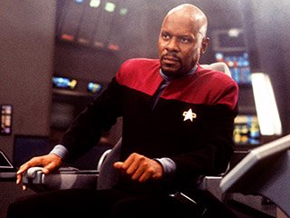 Lizzs_Lockeroom's tweet photo. Happy 78th Birthday, Avery Brooks 🥳🎂🎉🎊🎈 https://t.co/G2WQUHj7QO