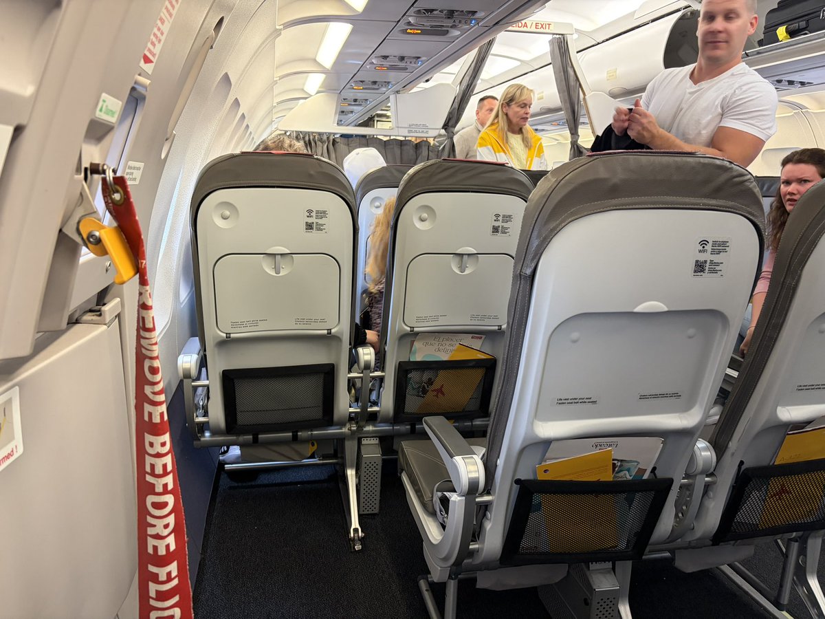 TreJake's tweet photo. ✈️ https://t.co/6HT0I1wfhc