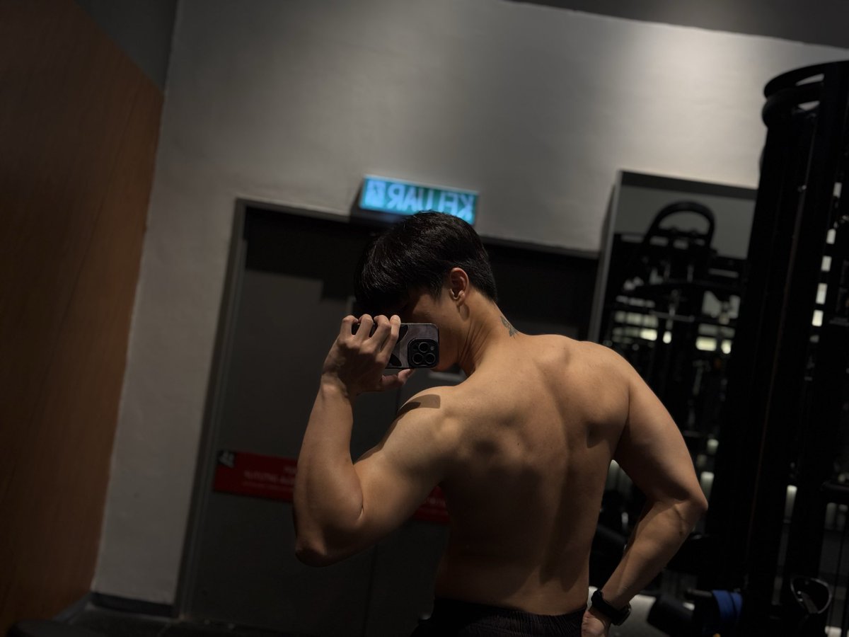 KingsleyTeoh_'s tweet photo. #Gym https://t.co/7qvB61tYHD