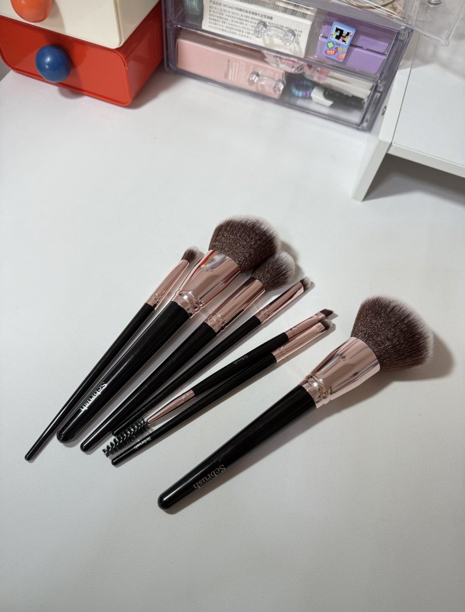 ssiieverything9's tweet photo. แนะนำอันนี้เลยค่า🙌🏻 แบรนด์Scbrush เซต7ชิ้น ราคาประหยัด ขนนุ่มฟูมากค่า💗
พิกัด🍊สีดำ : https://t.co/tvcUbRIsvm
สีน้ำตาล : https://t.co/tIFQYmY3t6 https://t.co/XFUIrFDv16