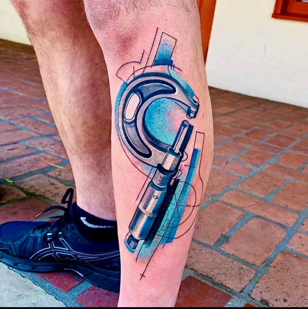 aidyncl9's tweet photo. Imagine getting this tatted on you forever https://t.co/DeQ09lt8PF