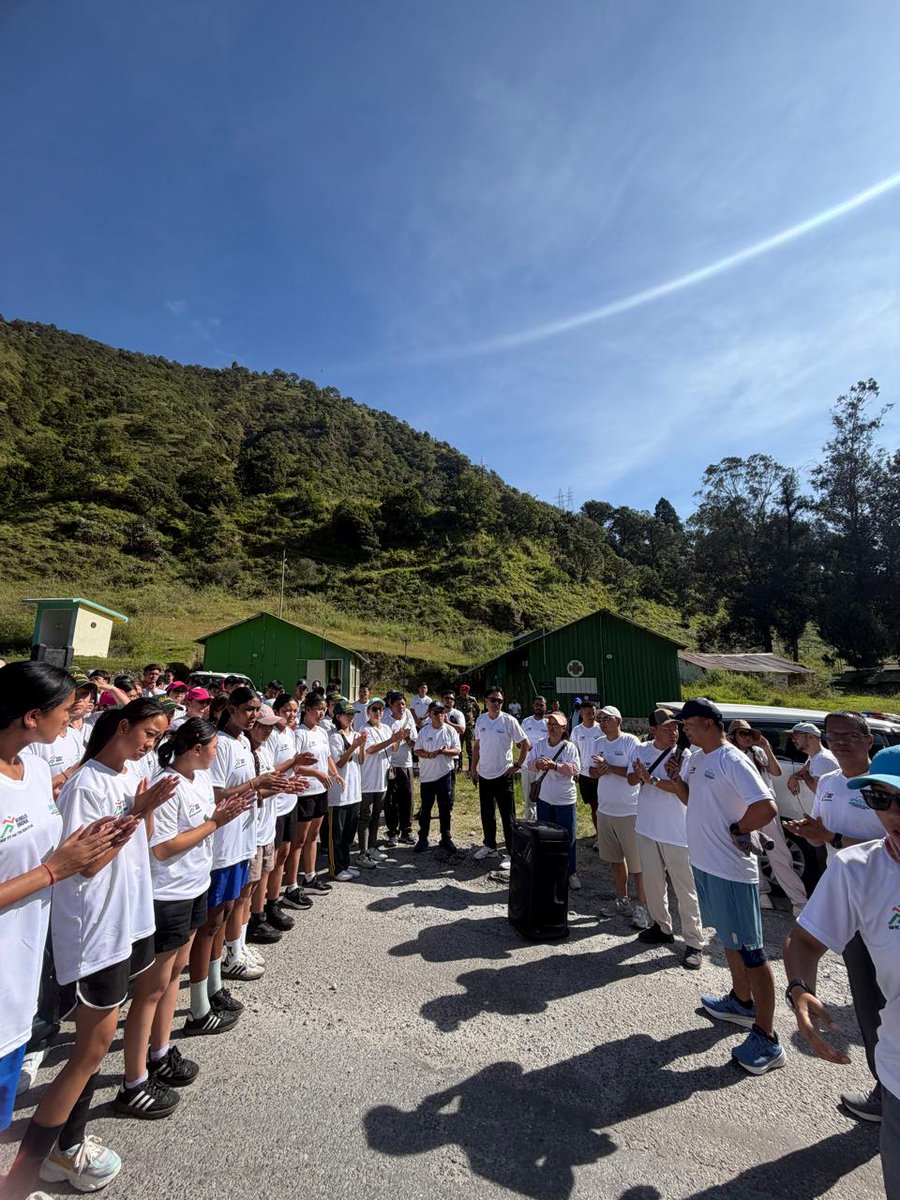 ncc_gp's tweet photo. Nasha Mukt Bharat Abhiyaan 🇮🇳
2 AP Bn NCC, Tawang observed Nasha Mukt Bharat Abhiyaan with NCC cadets participating in an awareness lecture, pledge and mini marathon.
The initiative encouraged cadets to embrace a healthy, active and drug-free lifestyle and spread the message of a Nasha Mukt Bharat. @nccner @HQ_DG_NCC