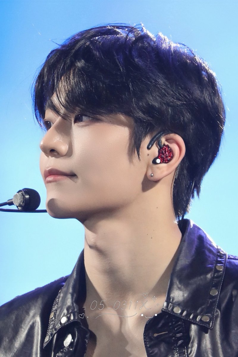 longberry_o311's tweet photo. 261002 

창원대 대동제🥟

#씬롱 #허씬롱 #鑫隆 #贺鑫隆 #シンロン #XINLONG #ALD1  #알디원 #ALPHADRIVEONE  #알파드라이브원 https://t.co/DdIf1Gwnng