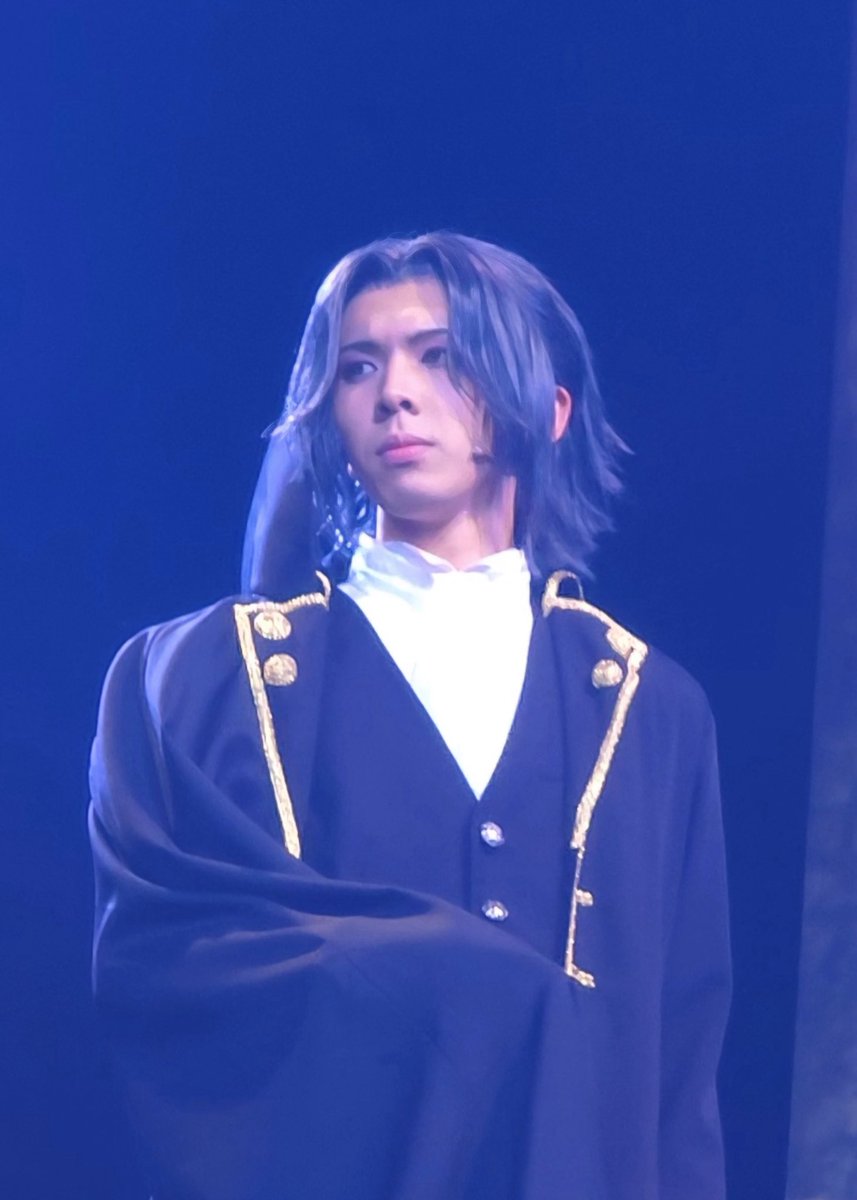 _akinyaa's tweet photo. ミュージカル『PandoraHearts』初日

グレン・バスカヴィル 役（アンサンブル）
 🫧  藤本裕真 くん 🫧
            @yuma_fujimoto 

※こちら、走馬灯の一枚に決定。 https://t.co/t0DRe21WAF