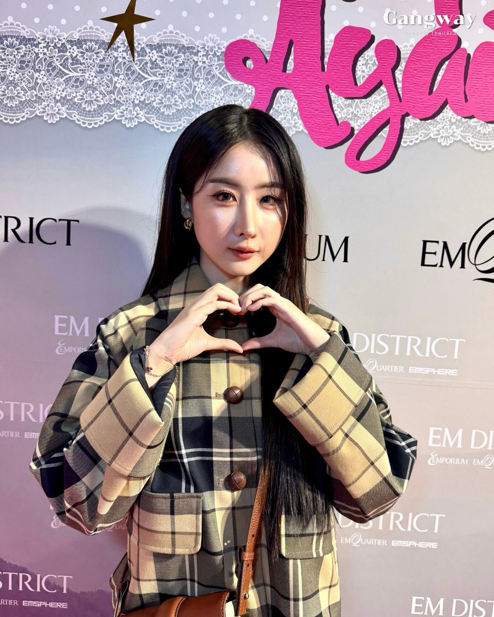 YokoApasraVNHub's tweet photo. Yoko via https://t.co/TvZvLVFKlm IG Update

🔗https://t.co/4eDmY0YAzt

#EMFASHIONICON14AGAIN
#DiorBeauty
#YokoApasra
#โยโกะอาภัสรา https://t.co/zE3Zln5Cyw