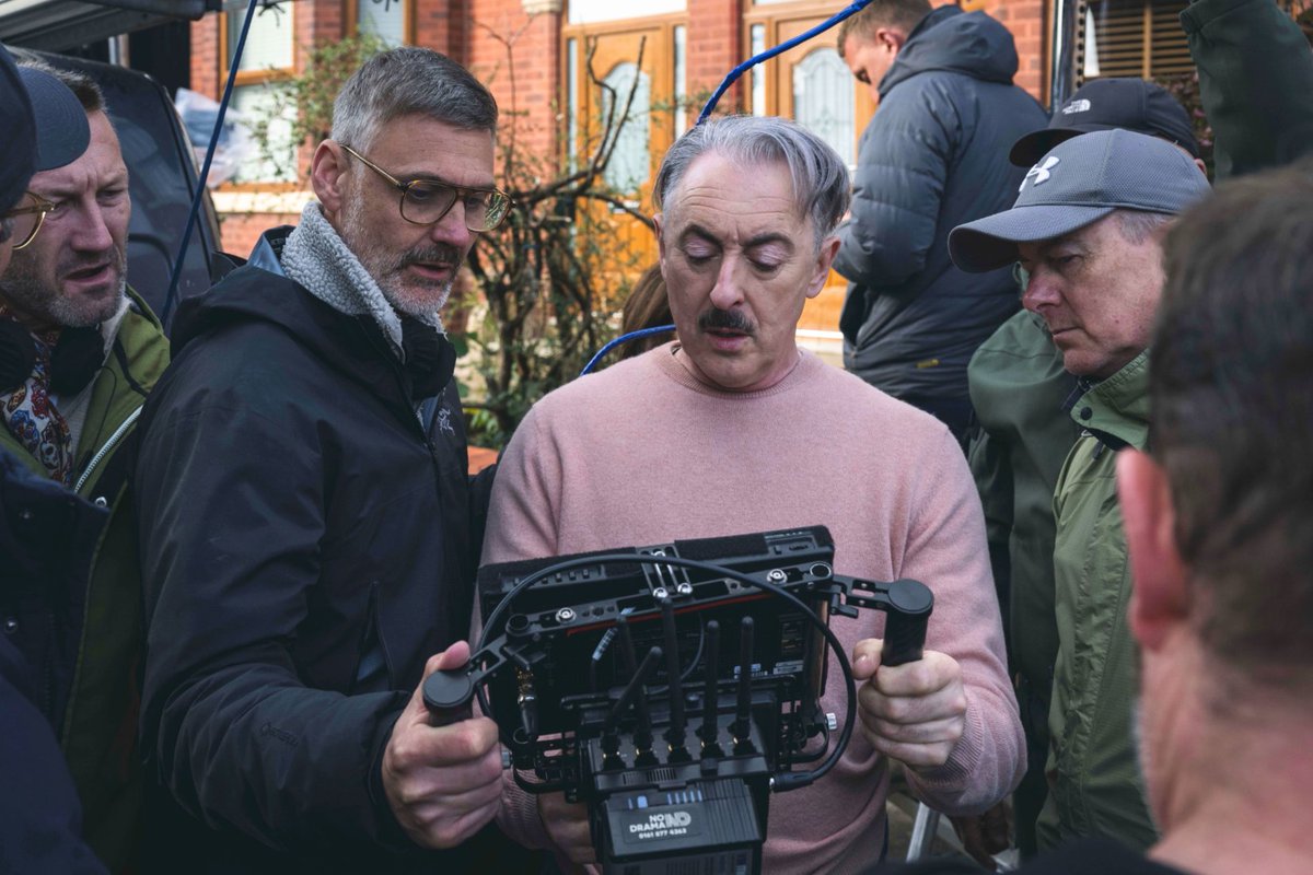 itvstudios's tweet photo. A look BTS of Tip Toe as it arrives in the US today 🇺🇸

When the world around them grows more divided, tensions between neighbours Leo and Clive turn into something far more dangerous.

Tonight | 9:05pm | STARZ.

Produced by Quay Street Productions, part of ITV Studios. https://t.co/aY87M8CiQO