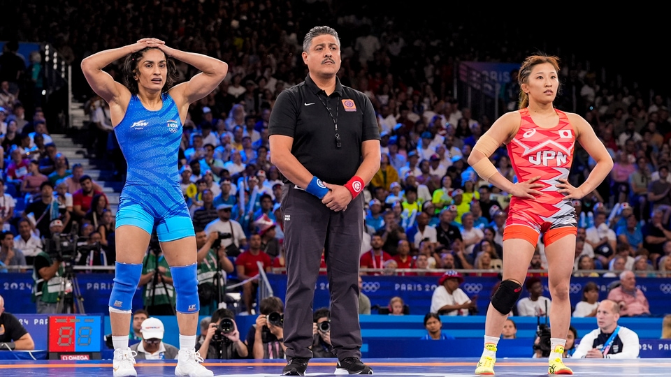 nnis_sports's tweet photo. DID YOU KNOW? 👀

🇯🇵 YUI SUSAKI JUST WON ASIAN GAMES GOLD WITHOUT CONCEDING A SINGLE POINT.

But there’s one name that stands out in her record.

🇮🇳 VINESH PHOGAT

At the Paris 2024 Olympics, Vinesh became the first foreign wrestler to defeat Susaki, ending her incredible unbeaten international run with a dramatic 3-2 comeback victory.

Now, Susaki has returned to the top — winning Asian Games GOLD while keeping a perfect clean sheet. 🥇

A reminder of just how extraordinary that Vinesh victory was.

Photo Courtesy: PTI

#VineshPhogat #YuiSusaki #Wrestling #AsianGames2026 #Paris2024 #IndianWrestling #NNISSports @Phogat_Vinesh