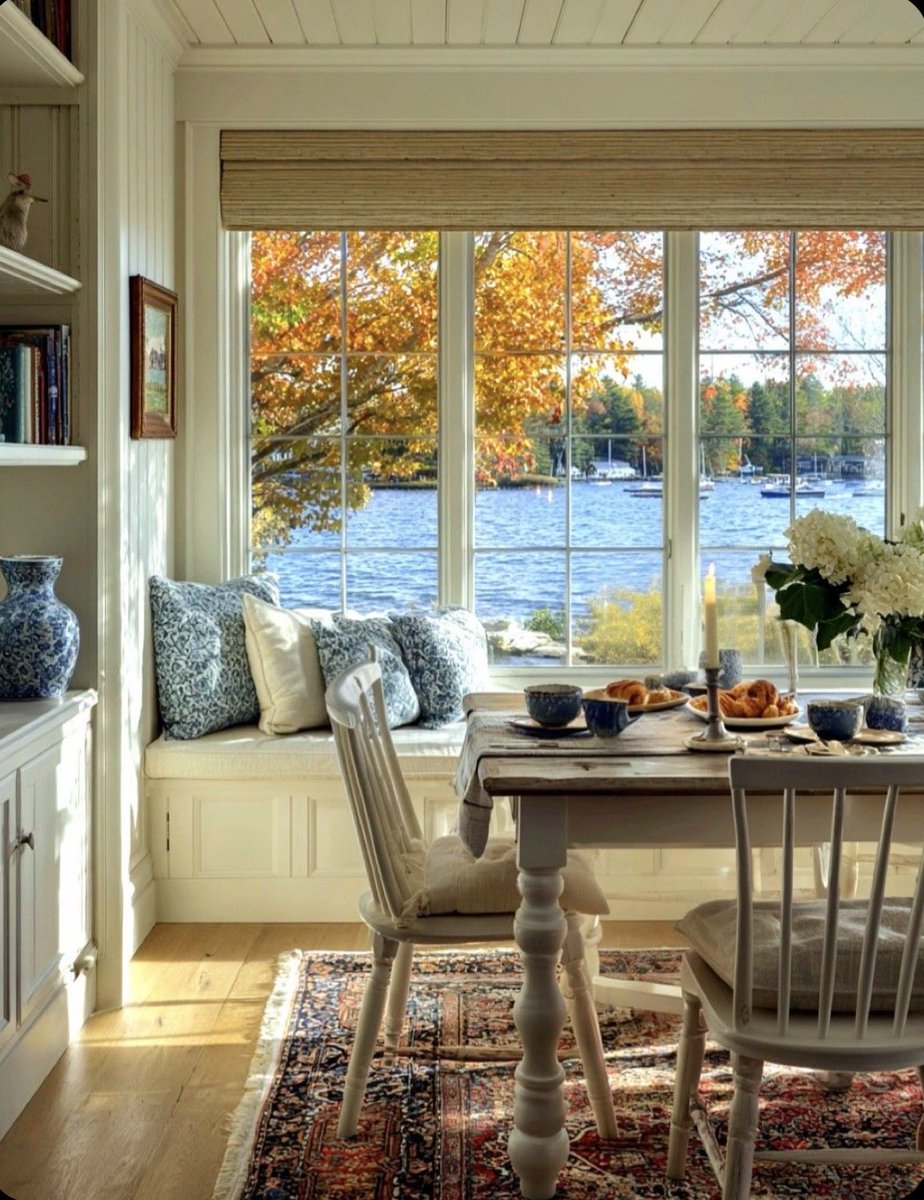 EvaLovesDesign's tweet photo. I would be forever grateful, this view https://t.co/4EswpUzj1d