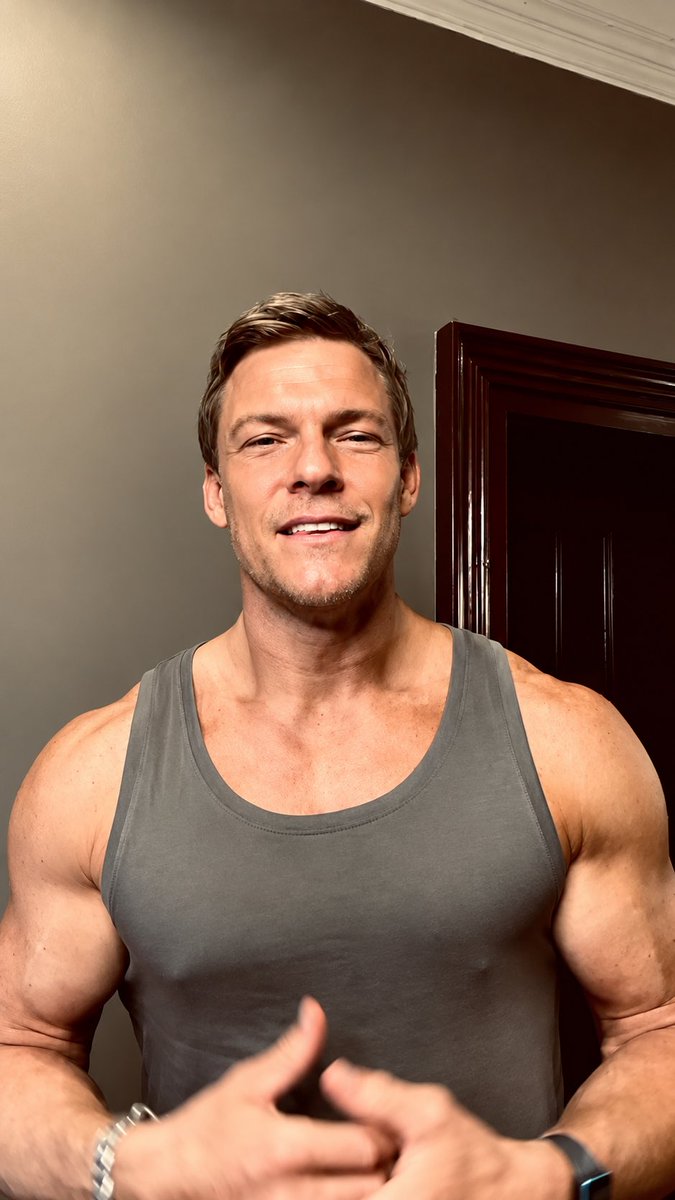 alanritchsonhq's tweet photo. https://t.co/VeCmA7qGdJ