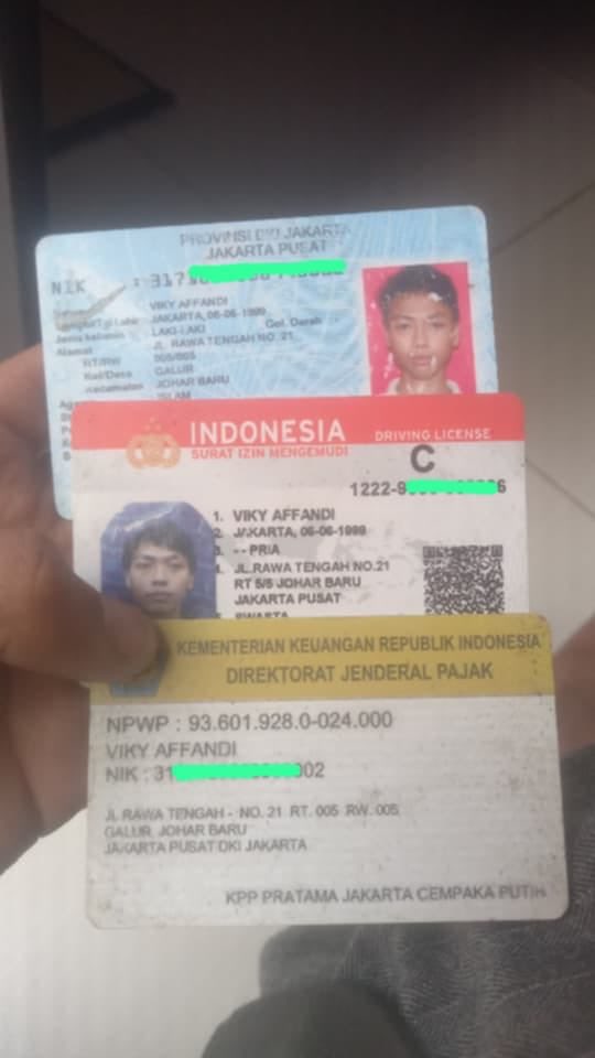 Syasya294700's tweet photo. @liajaafis hati hati guys kena tipu kaya aku 😭nih akunnya 👇🏻mending beli yg cod aja https://t.co/3pVZHjws9O