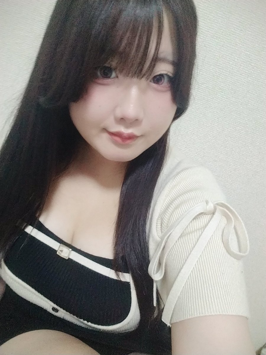 wx_116's tweet photo. ﾑﾁﾑﾁ。

#自撮り界隈 https://t.co/RaIA5284c7