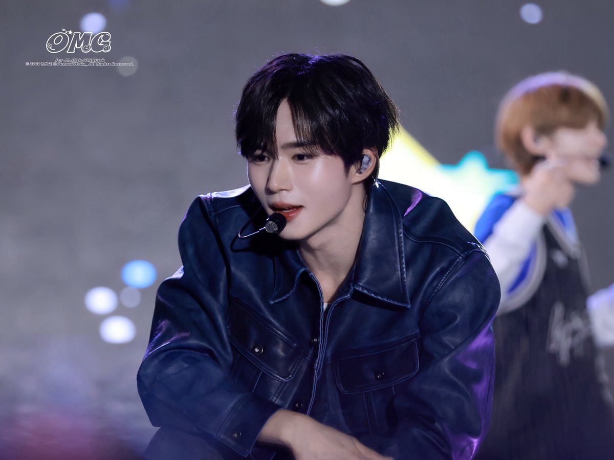 JunseOMeGa_'s tweet photo. 261002 창원대

#준서 #김준서 #JUNSEO #ジュンソ　
#알파드라이브원 #알디원 #ALD1 #ALPHADRIVEONE https://t.co/vUO7ZkKH6i