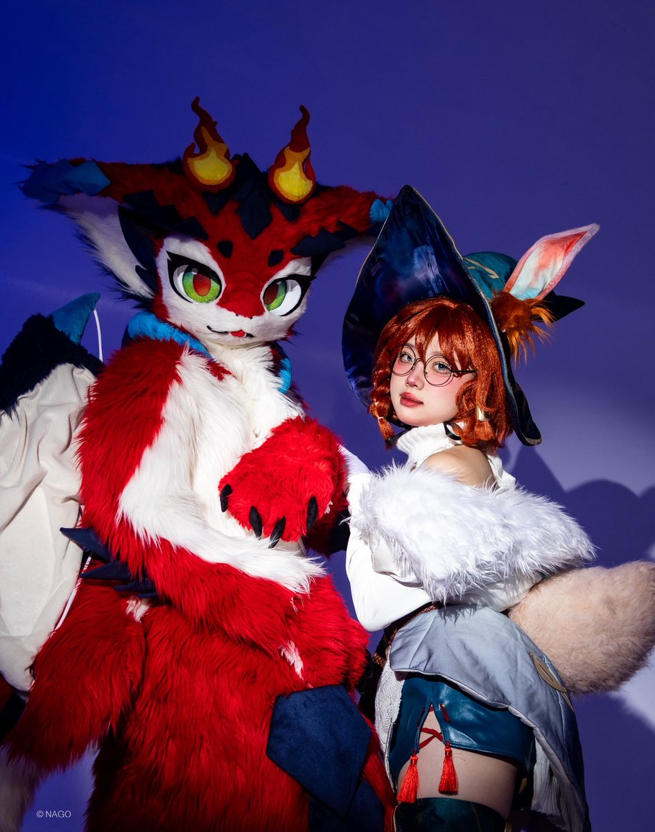 SUB1RE3's tweet photo. #LeagueofLegends #FursuitEveryday 

우리 꼬리를 봐 https://t.co/ZECfJuVcq7