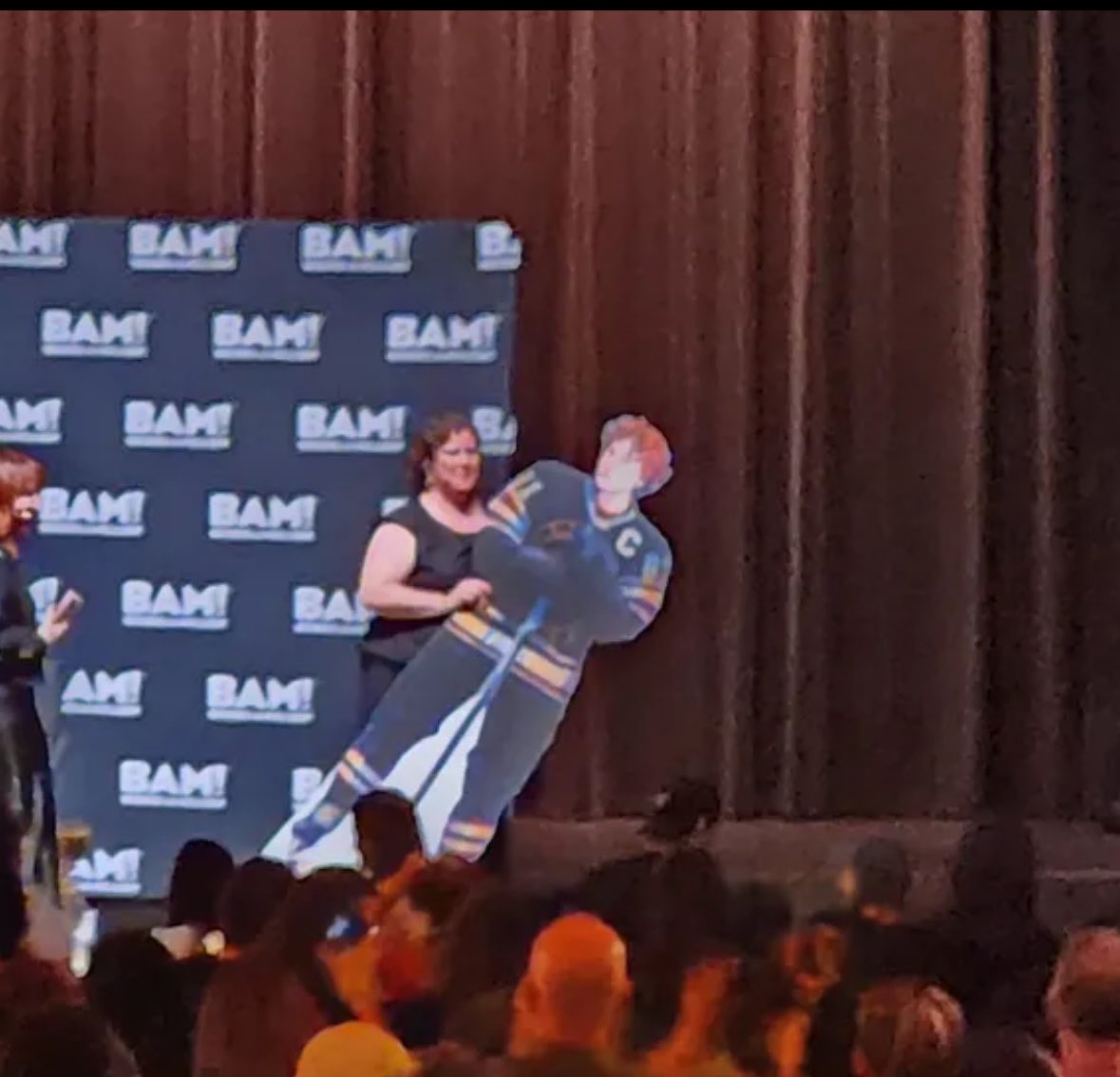 yamiluvstorries's tweet photo. rachel taking ilya home 😭 she loves her character so much lmao i’m just like her https://t.co/ZCWRH7ZGT4