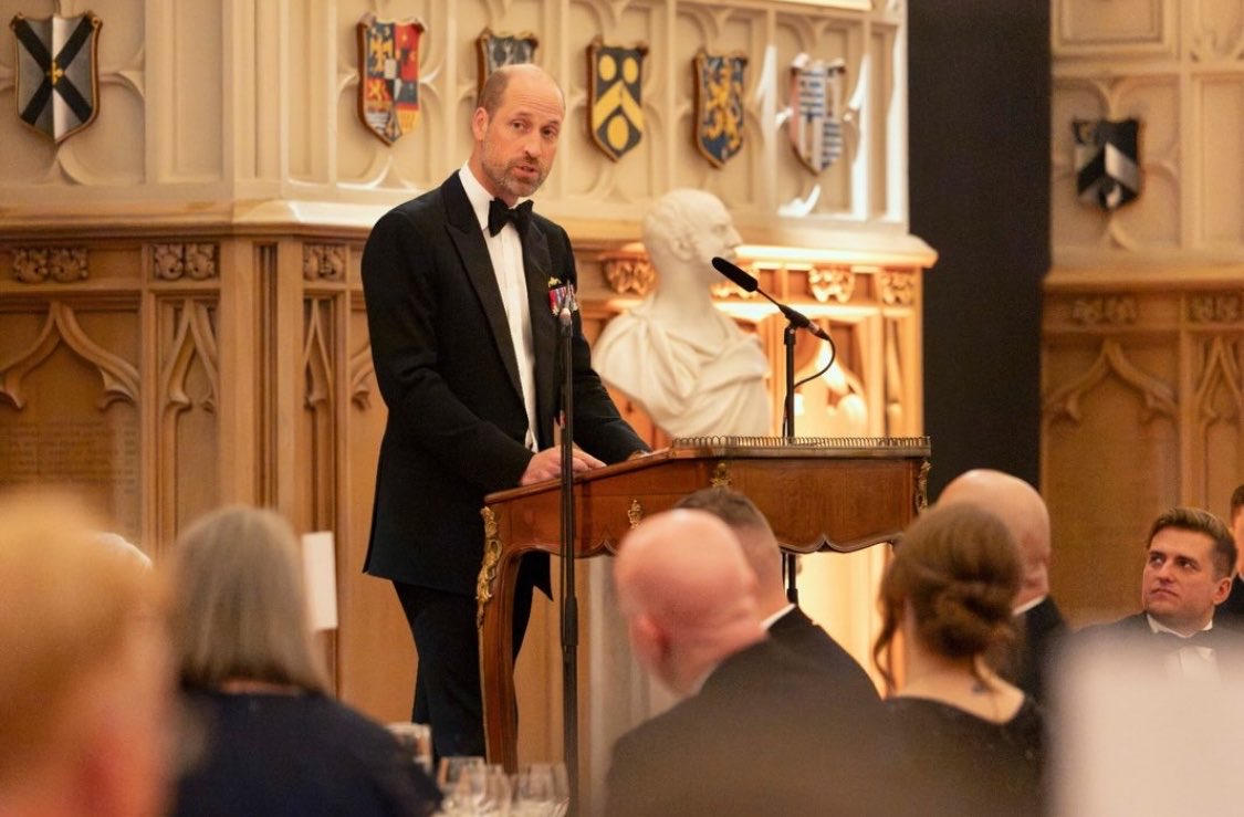 ChristinsQueens's tweet photo. “Bringing together serving submariners and veterans for a memorable evening at Windsor this week to celebrate a remarkable milestone in the history of the Silent Service.”

📸 Prince and Princess of Wales https://t.co/NHJilwXPW0