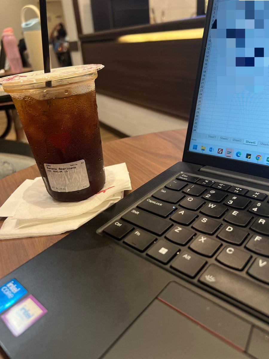 cikbellss's tweet photo. kopi kedua hari ini😔 https://t.co/noU3InXBHS