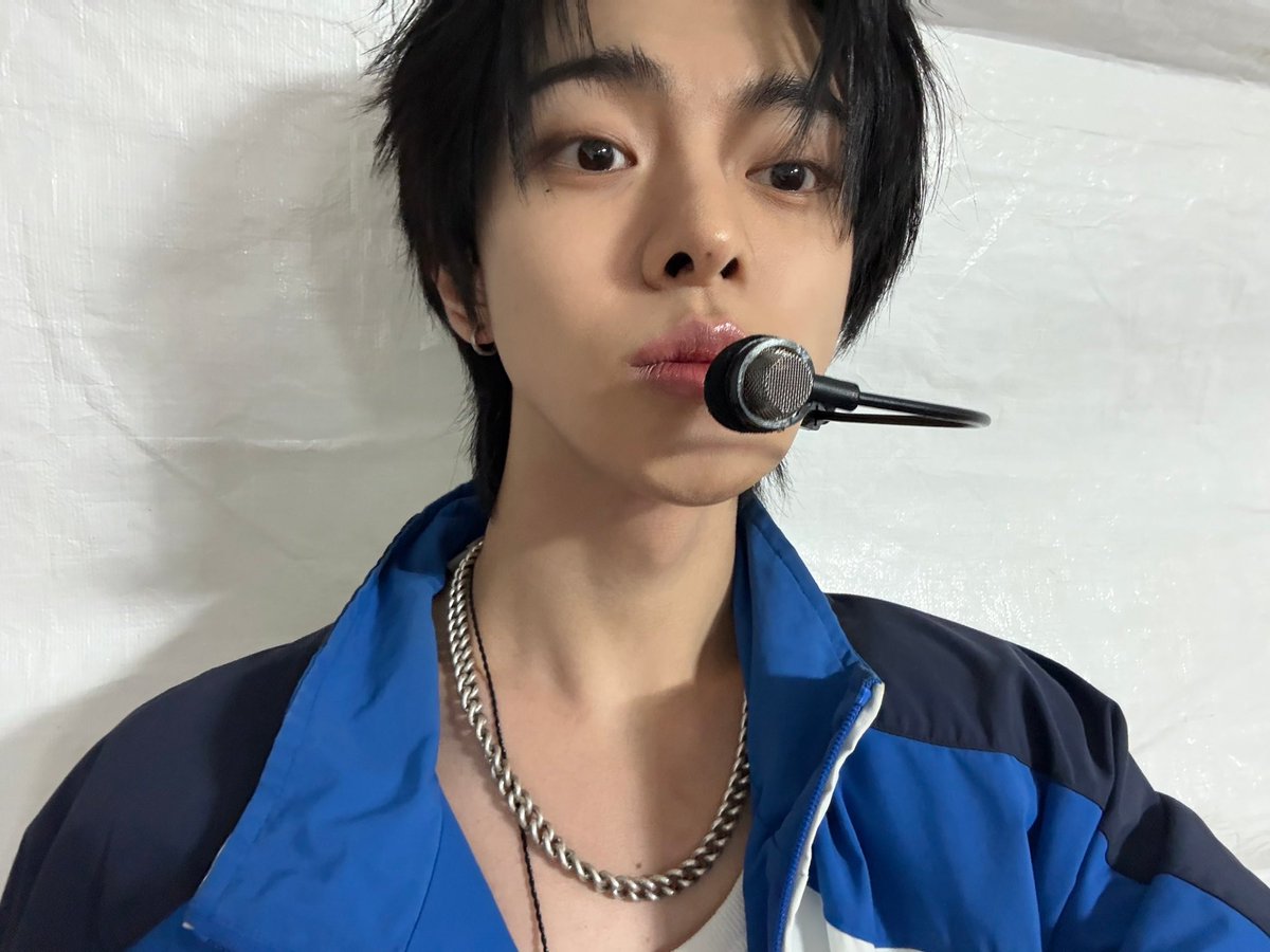 leowondiary's tweet photo. [260903] 🦁➕💬  #LEO #리오 

🫠🫠🫠🫠 https://t.co/xsZ54h7Kre