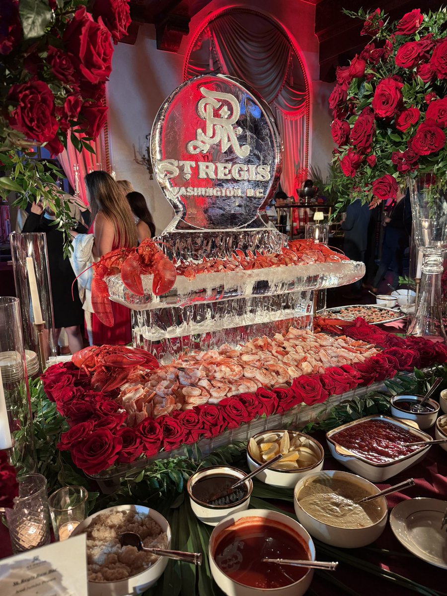 WDCGardener's tweet photo. Congratulations to @stregisdc for 100 years of hospitality in #dc - we attended their celebration last night with fellow @potomacrosesoc member Lisa Mundy and loved all the 🌹 🌹🌹. #gardendc #roses #dmv https://t.co/1Ak9w0LJE9