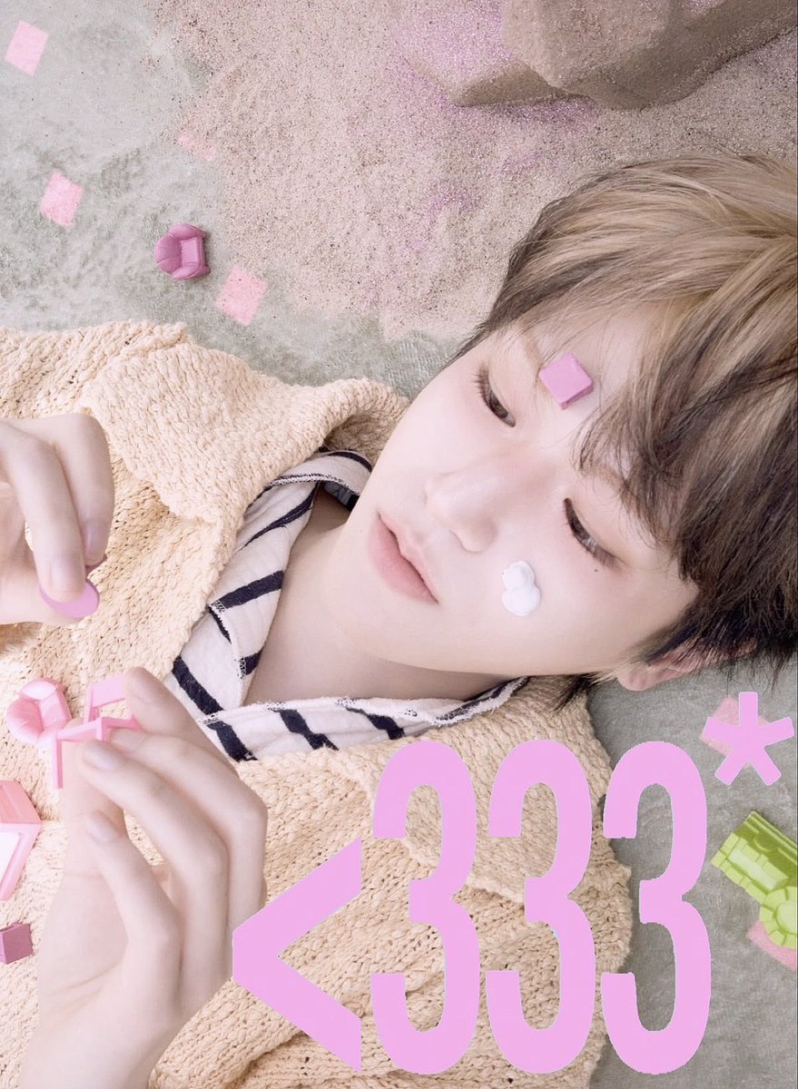 r1wuu__'s tweet photo. ♡♡ https://t.co/eER86uIm27