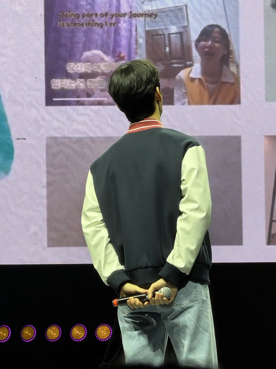 soaap216's tweet photo. 08년생이 분명하다 이렇게 잔망스럽고 귀여울수가 없슨

#김수현 https://t.co/PeeYxf6nQi