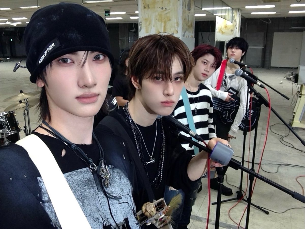 jinsikhxx's tweet photo. ❤️‍🔥

#xikers #싸이커스 #진식 #JINSIK https://t.co/KYLLe2JKlR