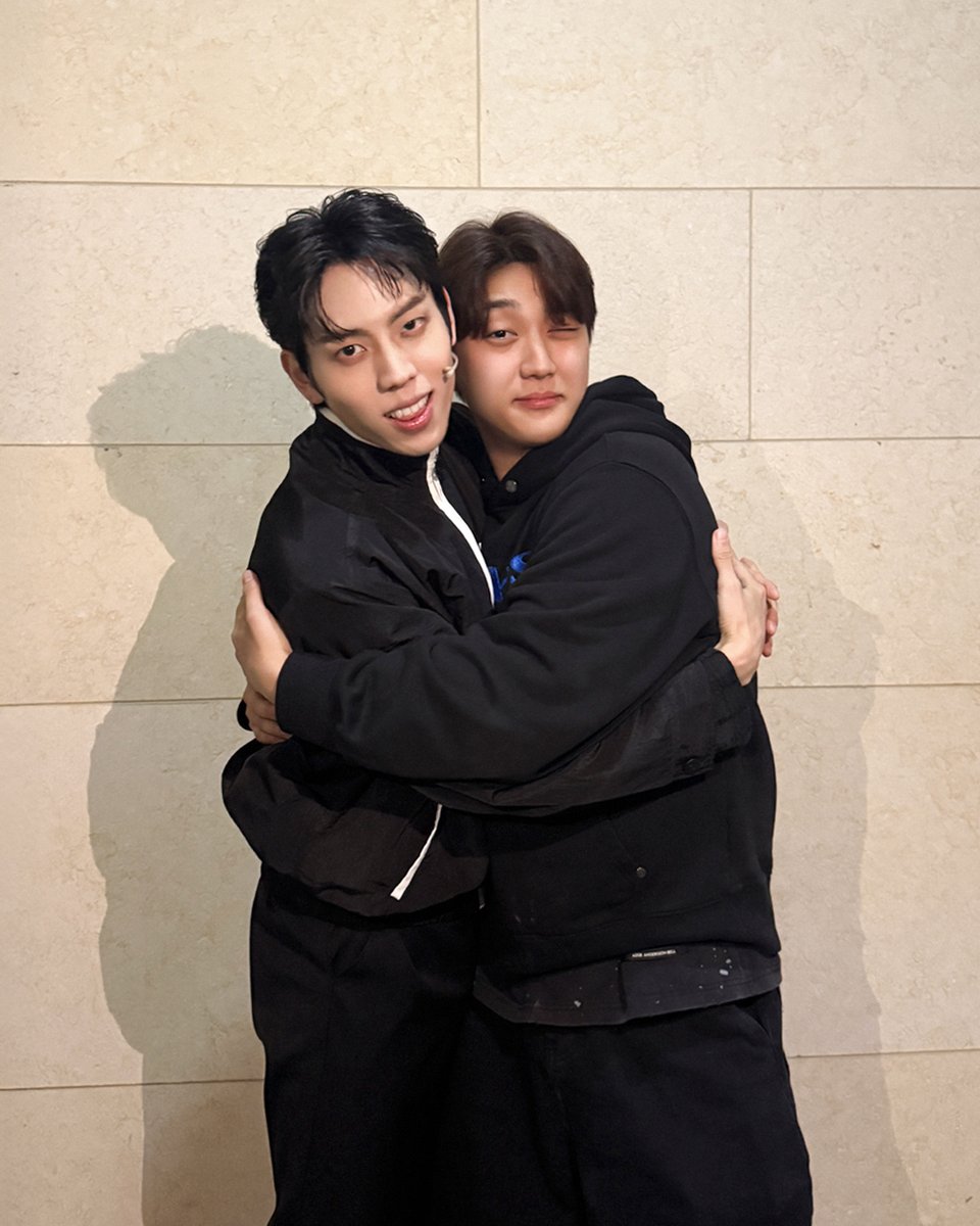 jootopia_OFFCL's tweet photo. [주(JOO)머니 속 사진📸]

부라는게 숨긴다고 숨겨지는 것도 아니고😏💛

#INFINITE #장동우 #뮤지컬 #드림하이
#HONGJOOCHAN #홍주찬
#GoldenChild #골든차일드 https://t.co/ShEgb11cMF