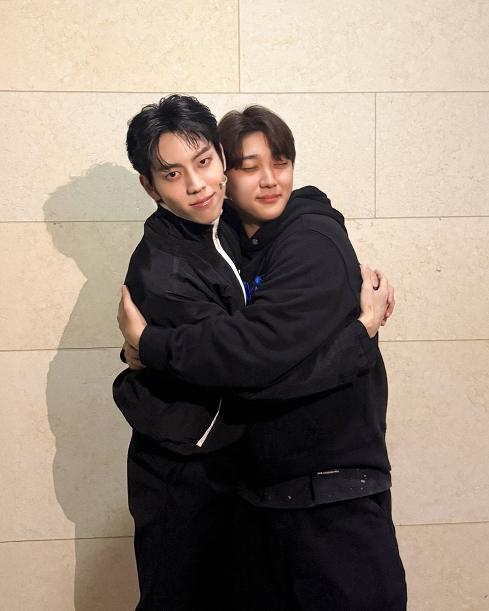 jootopia_OFFCL's tweet photo. [주(JOO)머니 속 사진📸]

부라는게 숨긴다고 숨겨지는 것도 아니고😏💛

#INFINITE #장동우 #뮤지컬 #드림하이
#HONGJOOCHAN #홍주찬
#GoldenChild #골든차일드 https://t.co/ShEgb11cMF