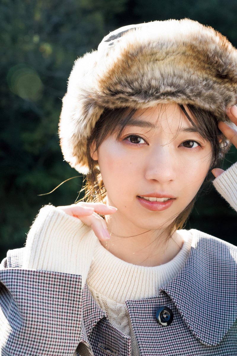 mi_4151's tweet photo. 西野七瀬を見てると本当に、整形とか安易にするものじゃないなと思う。
アイドル時代から目が離せなくなるような表情をしたり、やたら惹きつけられる瞬間が多くあるけど、これは整形した顔に感じたことない。
この繊細さが圧倒的に美しくて可愛くて人の心に残るんだよね。 https://t.co/1JkG5b1Lh0