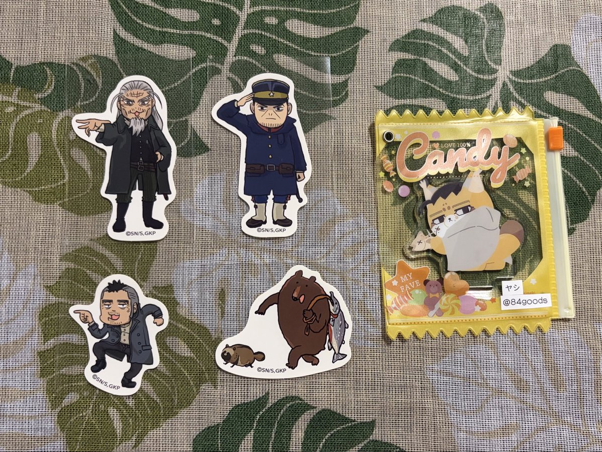 84goods's tweet photo. 【交換】 ゴールデンカムイ 金カム ビックカメラ ソフマップ くまみね ダイカットステッカー シール

[求]同種
尾形,谷垣

[譲]
土方,月島,門倉,ヒグマ

求:谷垣は尾形と同数まとめてのみ。
郵送交換希望。
検索からもお気軽に宜しくお願い致します。 https://t.co/HDSmTLAykJ