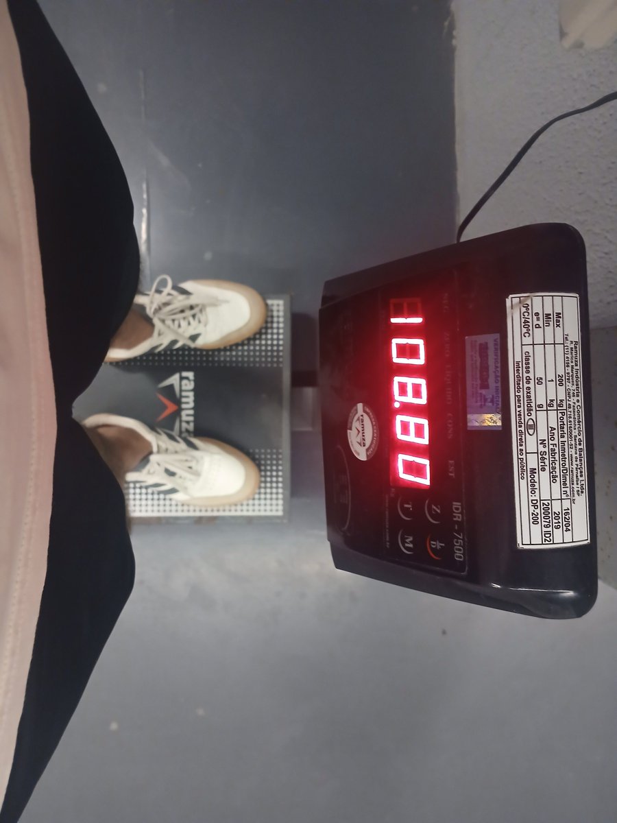 brunoqueioz's tweet photo. Bora monstro, pra fora!!!! 💪
108.800kg https://t.co/37BOTdbqs7
