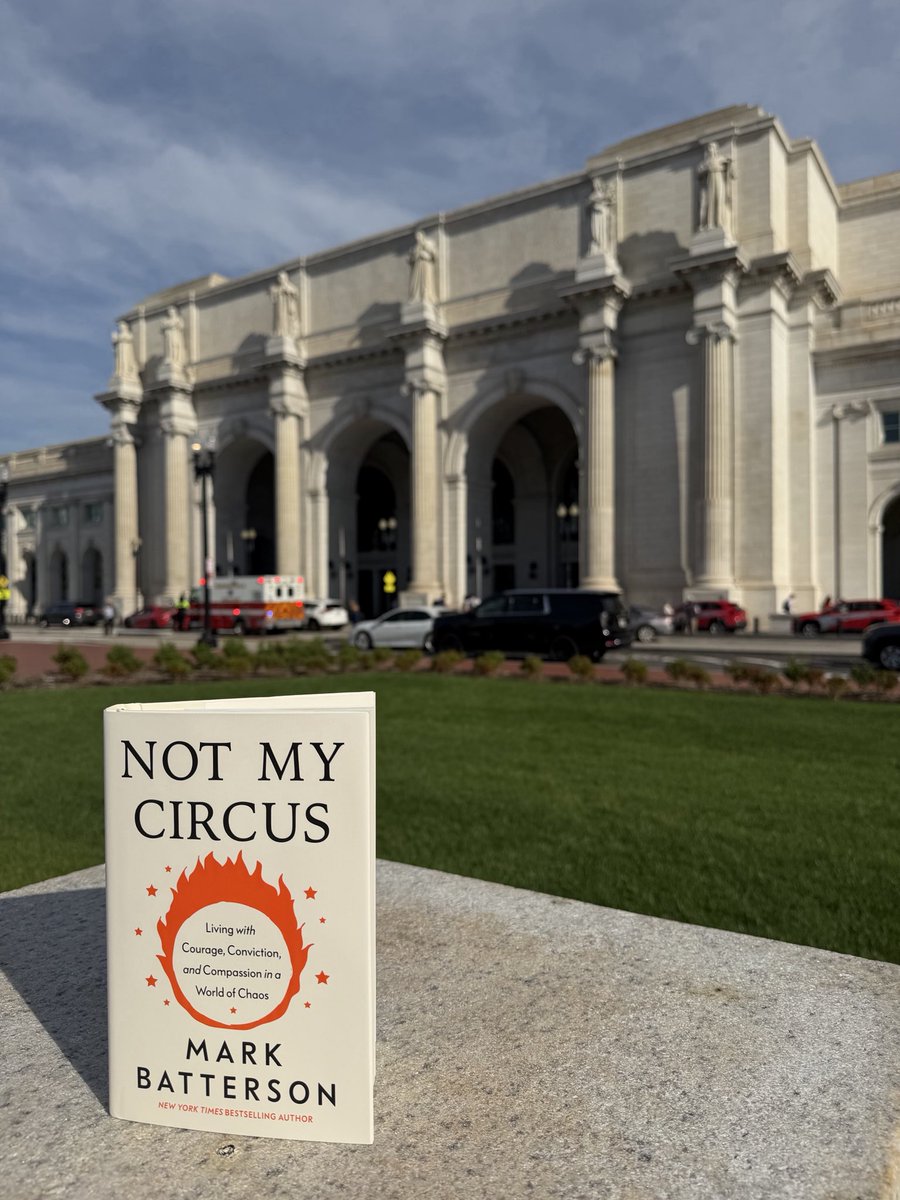 MarkBatterson's tweet photo. my new book—#NotMyCircus—drops on Oct 20. I’m going to hide-and-seek a few books—finders keepers. for 13 years,  @NCC met in the movie theaters at Union Station. this is where I’d pray on Saturday night. https://t.co/EURlhwfN25