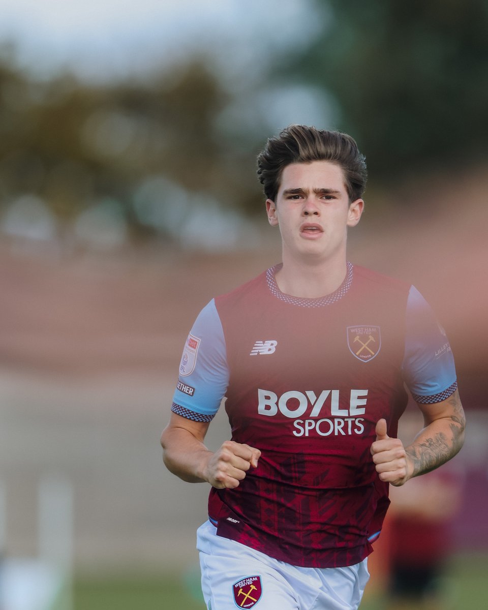 WestHam's tweet photo. More minutes in the legs as we faced Wycombe Wanderers in a behind-closed-doors training match today 🤝 https://t.co/24nPKScFvA