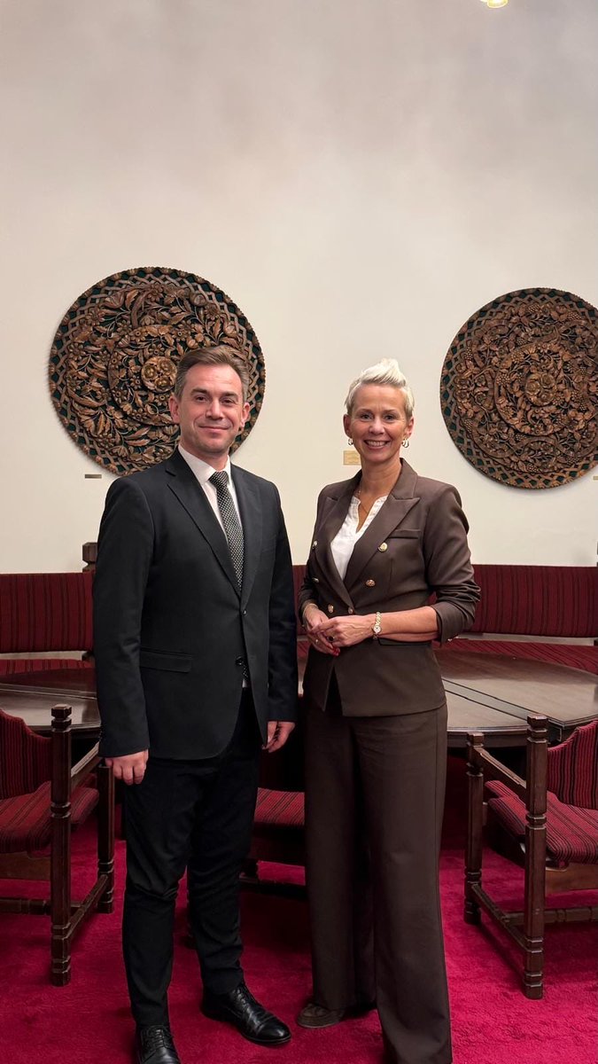 GermanAmbSkopje's tweet photo. Agriculture ministers from the region met in Belgrade in the framework of the @BerlinProcessWB. Good opportunity to also strengthen our bilateral relations during a meeting between 🇲🇰 Minister of Agriculture Serafimovski and 🇩🇪 @BMLEH_Bund Parliamentary State Secretary Breher. https://t.co/cox3sOrfad