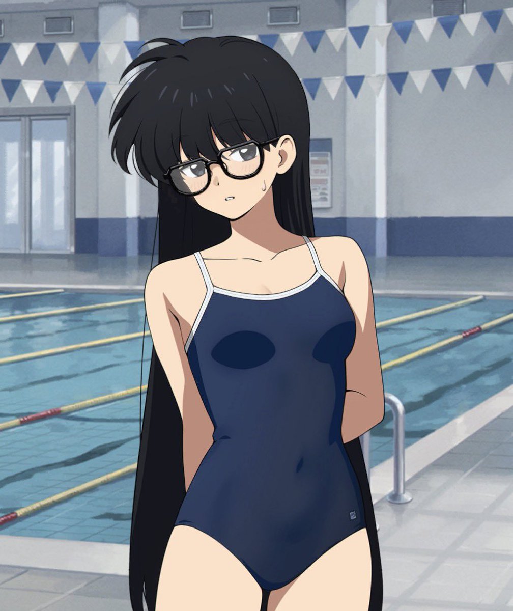 Synthesis10XIC's tweet photo. 左（主人公が通う中学校で一番おっぱいの大きい子
右（文京区のその辺を歩いている野良の東大生 https://t.co/gbEdGlYoDZ