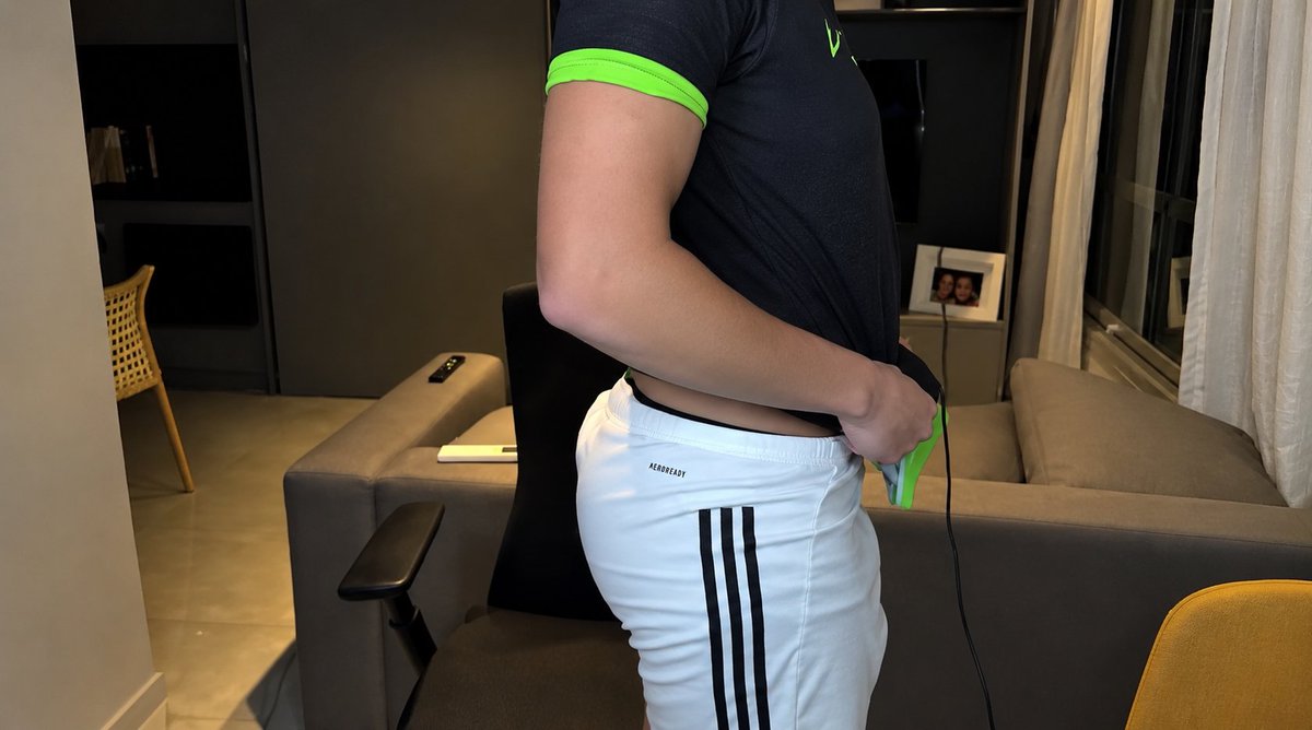 physiqueboys's tweet photo. esse Jon Vlogs realmente tem algo🫦🫦🫦 https://t.co/Z3Rb6YolsH