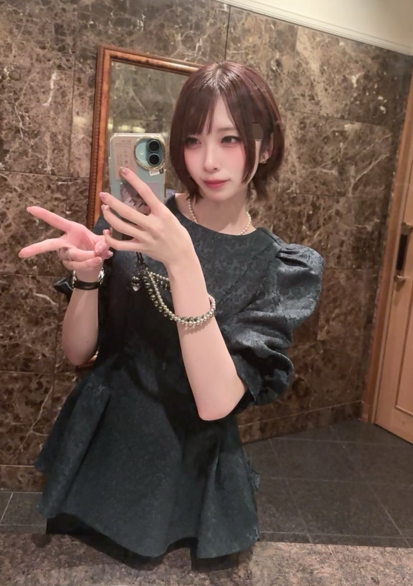 Cu_ageeeee's tweet photo. ちょっとお洒落な店へ💃 https://t.co/qAYCwA4iqF