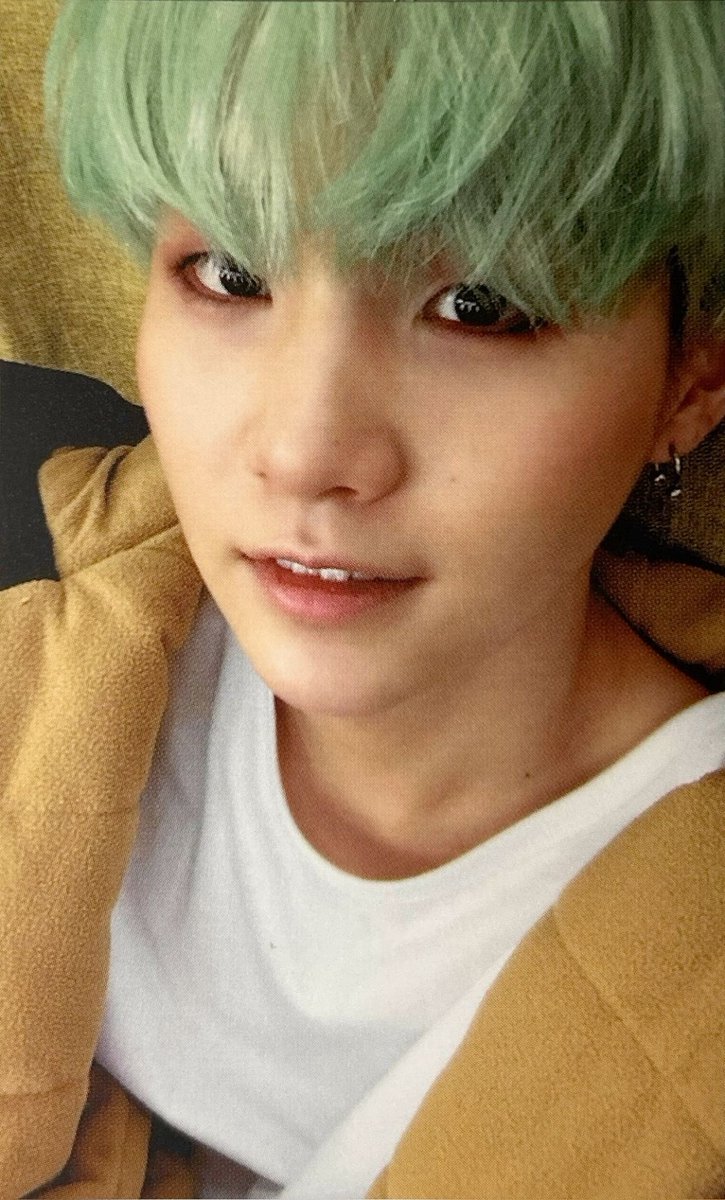 sirenjimins's tweet photo. yoongi photocards i would kill for - part one https://t.co/u0ViiX63EL