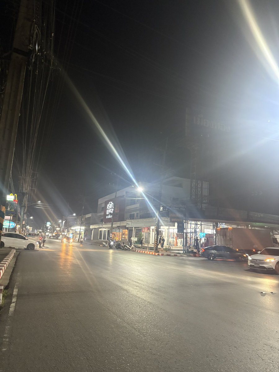 pleumdg1i's tweet photo. #นครศรีธรรมราช เงียบจังง https://t.co/QrCc1fEXue