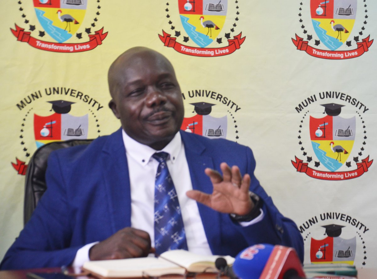 Muni_University's tweet photo. Muni University Vice Chancellor, Assoc. Prof. Simon Anguma Katrini, together with Prof. Robert Kajobe and Prof. Clement Okia from the Directorate of Research and Graduate Training, and Assoc. Prof. Patrick Mungufeni from the Department of Physics, https://t.co/84oy587Vfl