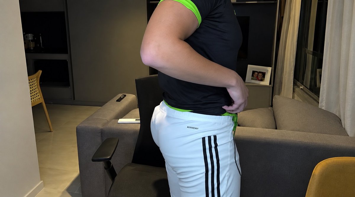 physiqueboys's tweet photo. esse Jon Vlogs realmente tem algo🫦🫦🫦 https://t.co/Z3Rb6YolsH