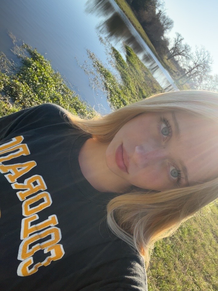 ziennasonne_'s tweet photo. Little swedish christian girls are out sucking bbc. The propaganda runs deep!

#exposed https://t.co/eKkiPJDKbF
