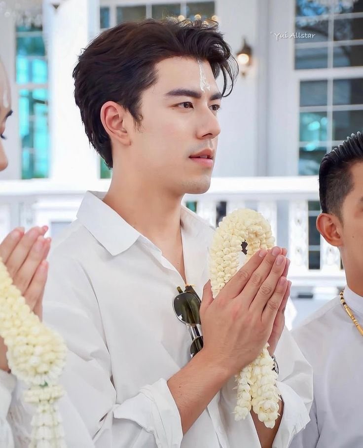 urmiepink's tweet photo. ปีนี้ก็เลข 3 แล้วยังไม่เจอคนที่จริงใจรึเข้ามาในชีวิตลูกเลย ขอพ่อท่านจงประทานพรให้ลูกเจอคนที่จริงใจกับลูกด้วยเถิดเจ้าค่ะ สาธุ

“ หนีข้าไปเกิดแล้วจักมาให้ข้าประทานพรอันใดให้อีกละแม่ รอเกิดเถิดอีกไม่กี่ชั่วยาม พี่จักพาเจ้ากลับมาอยู่เคียงข้างพี่บนตั่งทองนี้ตลอดไป ” https://t.co/4JG6zR824U