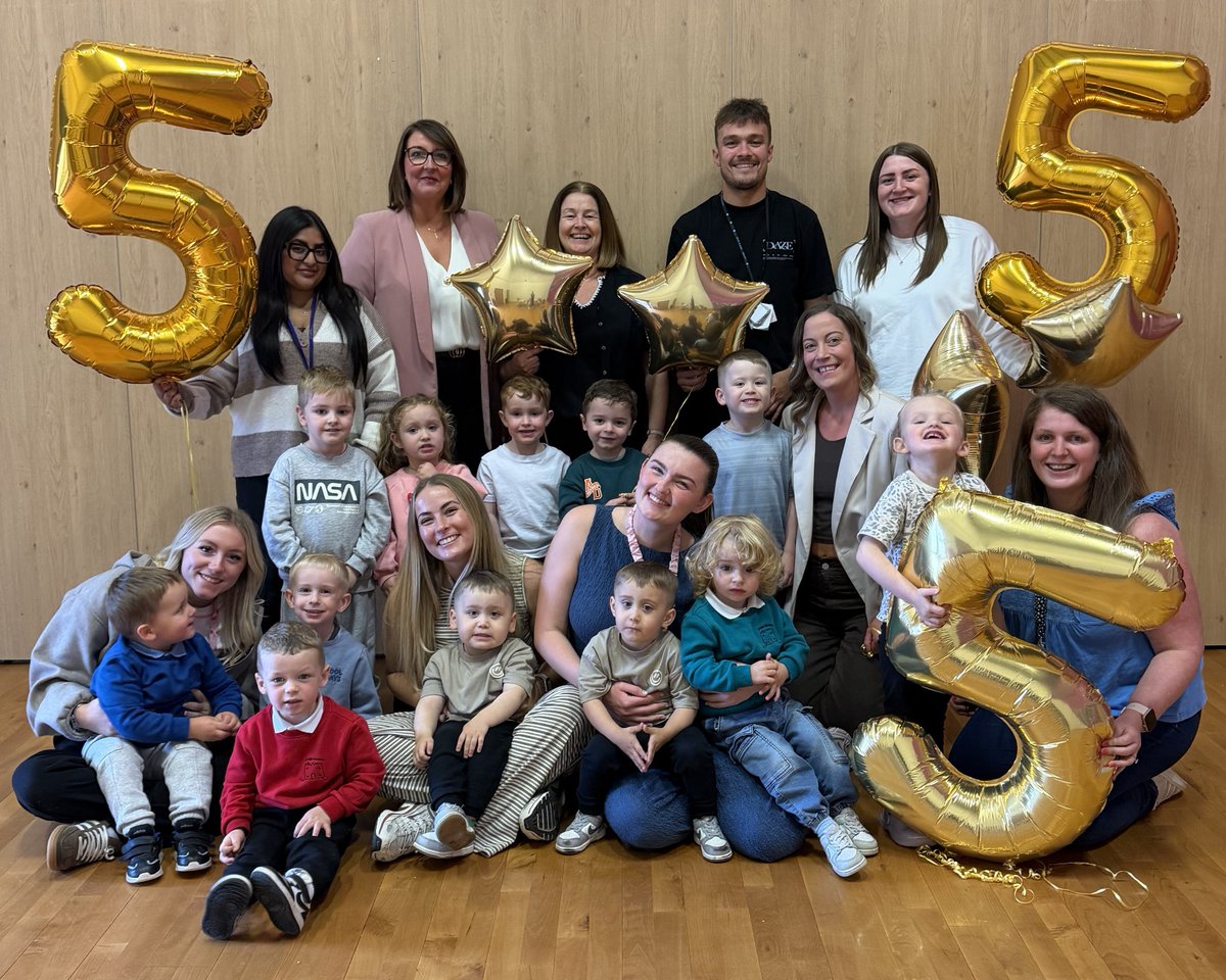 StirlingCouncil's tweet photo. ⭐👏  Staff and children at Cowie Nursery are celebrating after receiving high praise during a recent visit from the Care Inspectorate.

Following a visit from the national regulator in July, the Nursery has been commended for its leadership, standard of play, and support for children receiving ratings of 5 (‘Very Good’) across all areas.

‘Rich, childhood learning opportunities’ and ‘warm nurturing relationships’ fostered between staff and children were among the aspects of the nursery’s service that were singled out for praise by the Care Inspectorate. 

Full story: https://t.co/iFVk2yVOpu