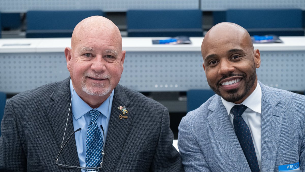 CorrectionNYC's tweet photo. View more highlights today from #NYCDOC’s Third Annual Men’s Conference at https://t.co/A2OxUFVO7M. #IronSharpensIron #JoinTheBoldest https://t.co/GGJv3mZ1Va