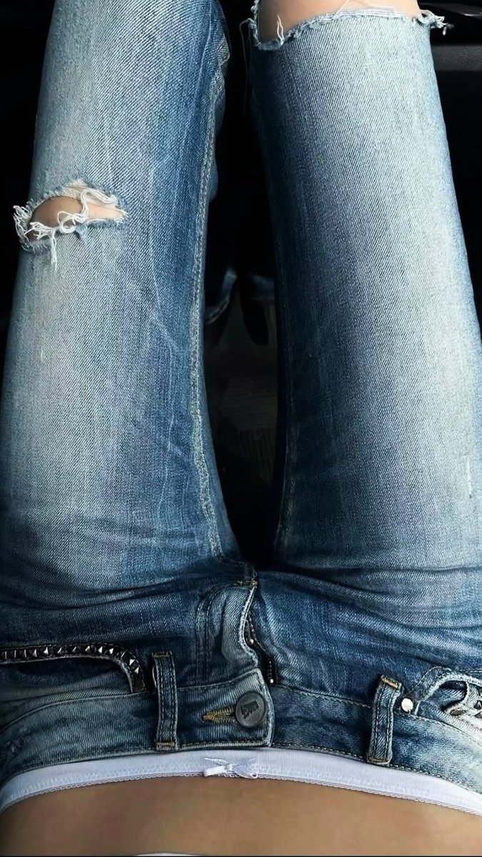 221kcall's tweet photo. daily thinspo .ೀ https://t.co/aS9D2XFGaf