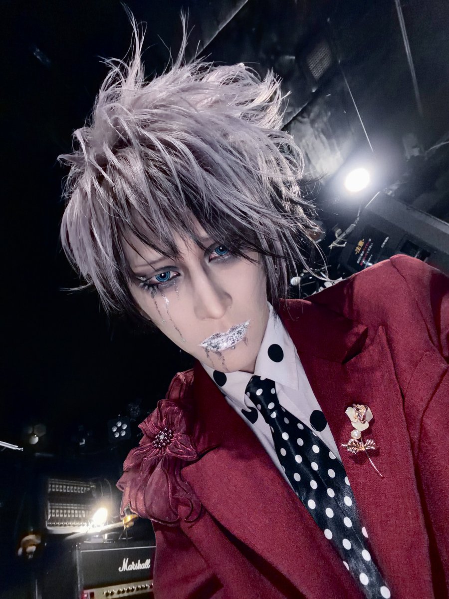 KRSM_You's tweet photo. iPhoneを変えた
そして自撮りも最近し始めた
自撮りって難しいね
教えて https://t.co/nrF5Qdeuxi